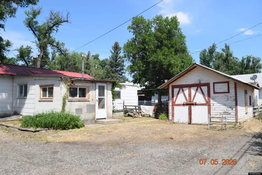 522 S 3rd Street, Glenrock, WY 82637 - #2