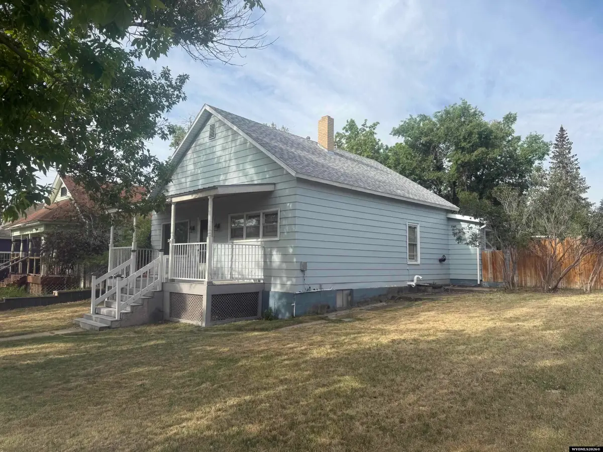 620 5th St, Rawlins, WY 82301 - #1
