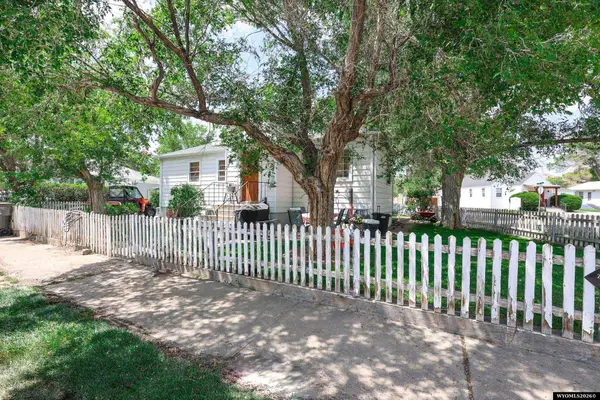 906 Ruby Place, Rock Springs, WY 82901