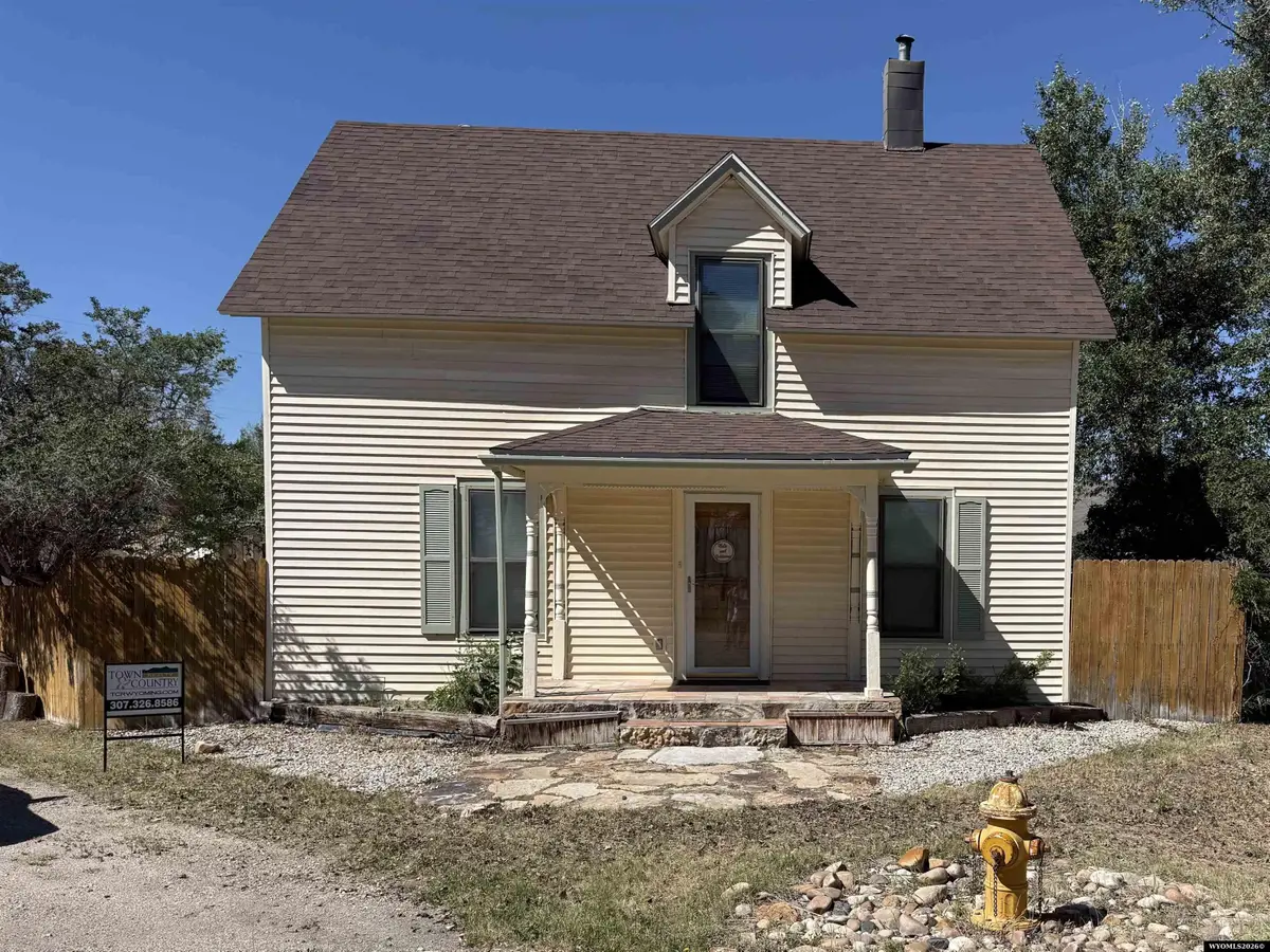 201 W Hugus Avenue, Saratoga, WY 82331 - #1
