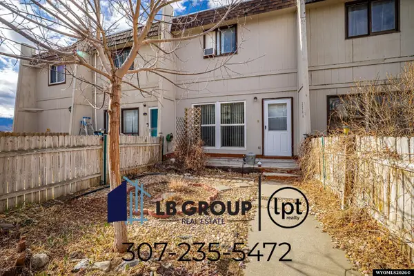2244 E 8th St, Casper, WY 82609