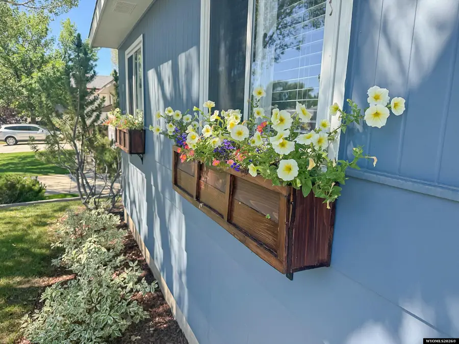 1020 Sherry Drive, Riverton, WY 82501 - #2