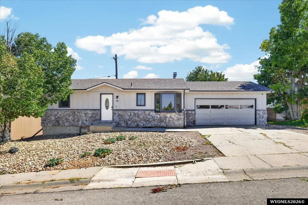 1701 E 24th Street, Casper, WY 82601 - #1