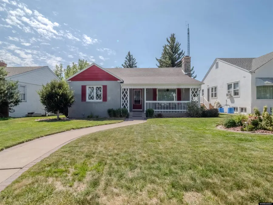 210 Park Ave, Wheatland, WY 82201 - #2