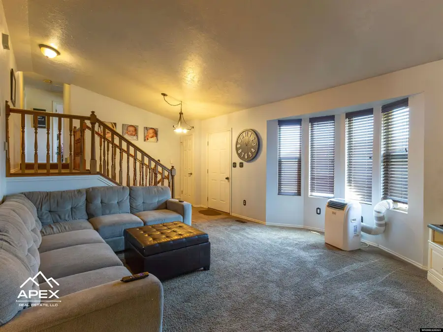 603 Twin Ridge Avenue, Evanston, WY 82930 - #3