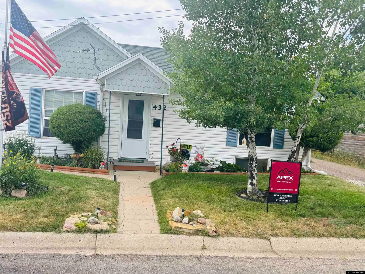 432 5th ST, Evanston, WY 82930 - #1