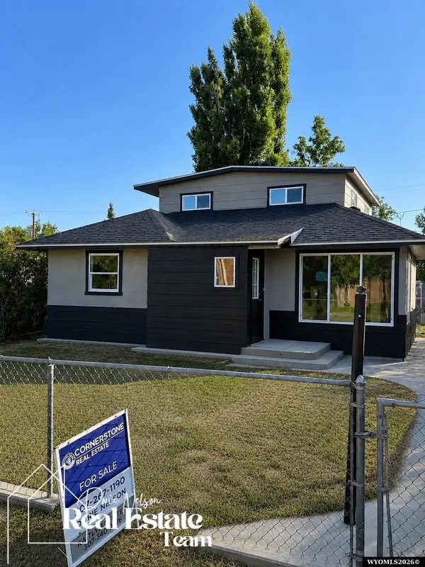 410 Morgan Avenue, Mills, WY 82644