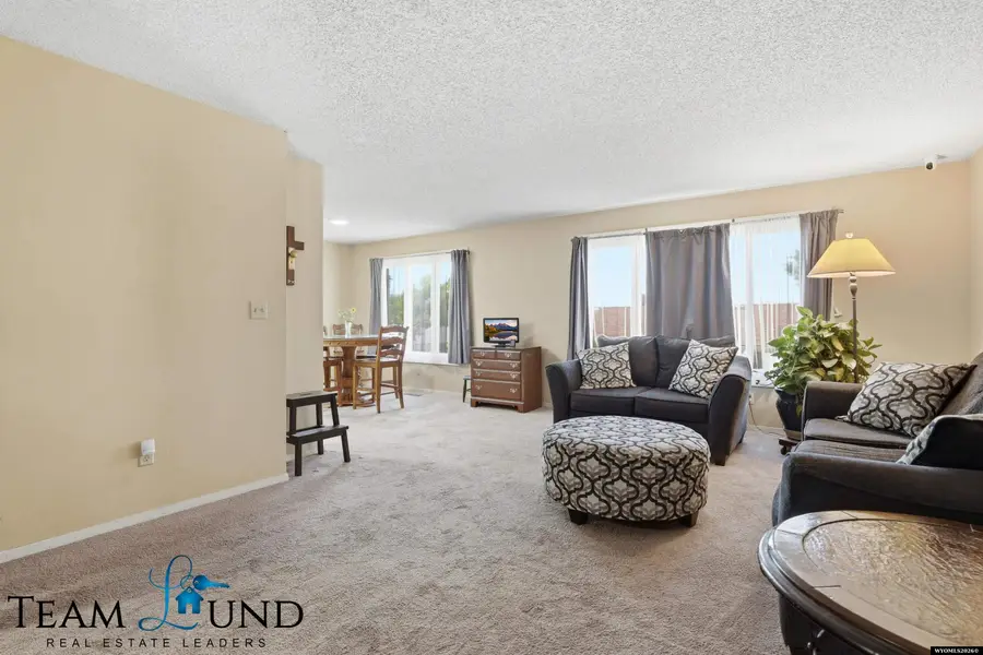 630 Wind River Avenue, Casper, WY 82609 - #3