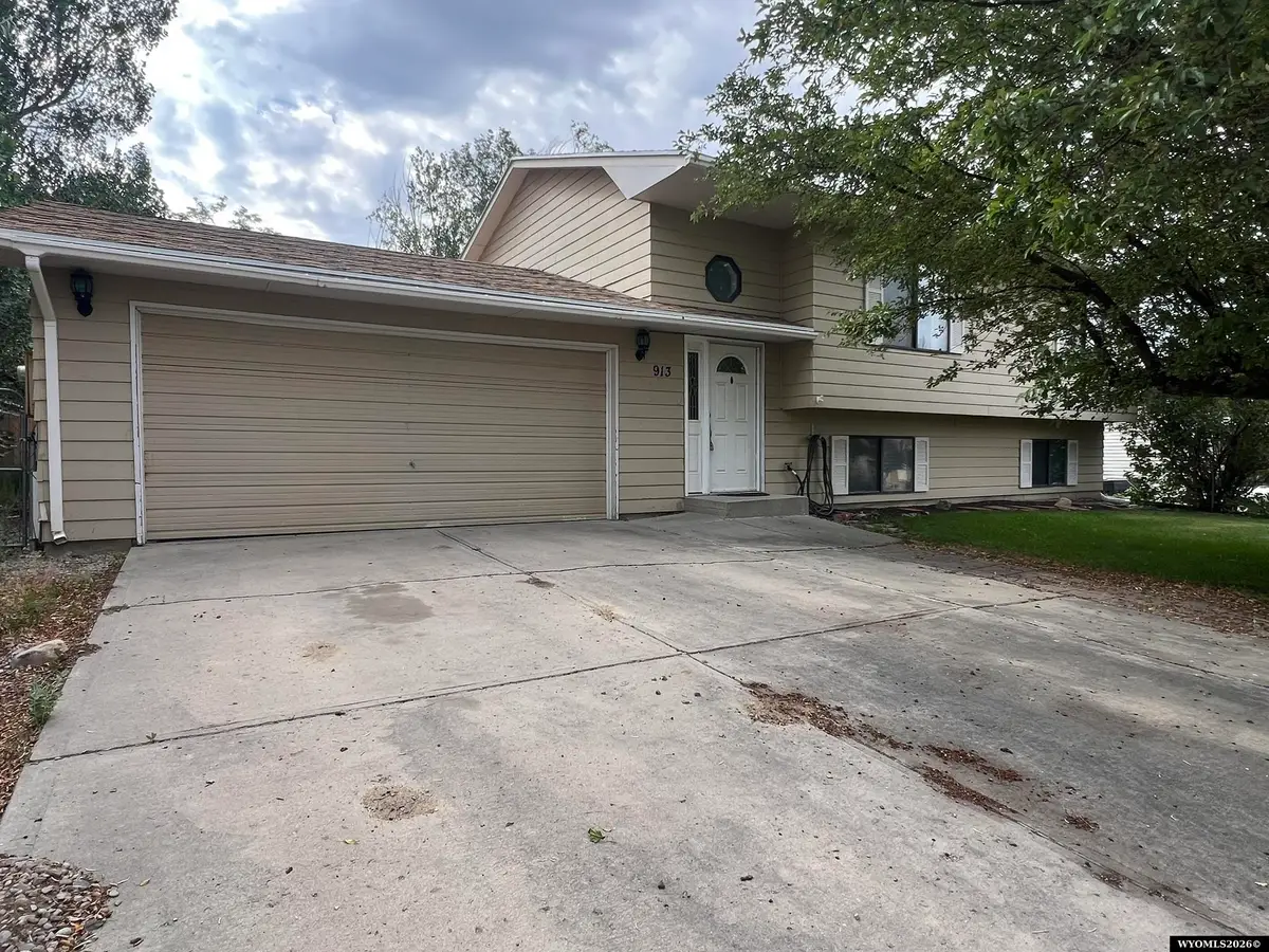 913 Eisenhower Drive, Rock Springs, WY 82901 - #1