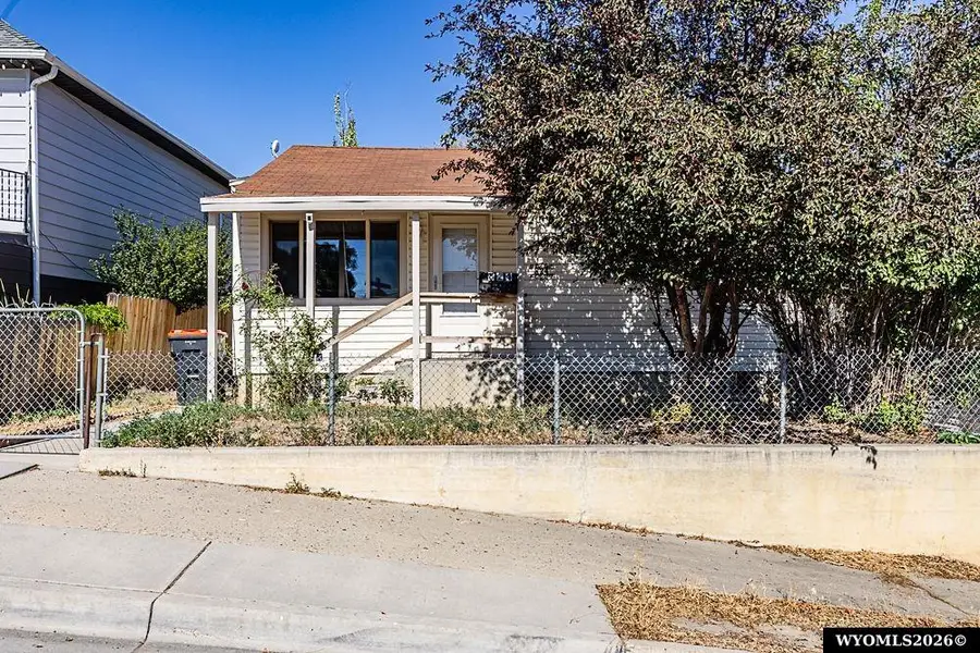 824 Connecticut Avenue, Rock Springs, WY 82901 - #2