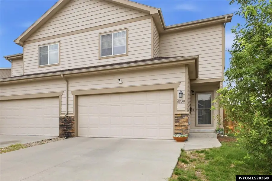 6858 Umpqua River Road, Casper, WY 82604 - #2