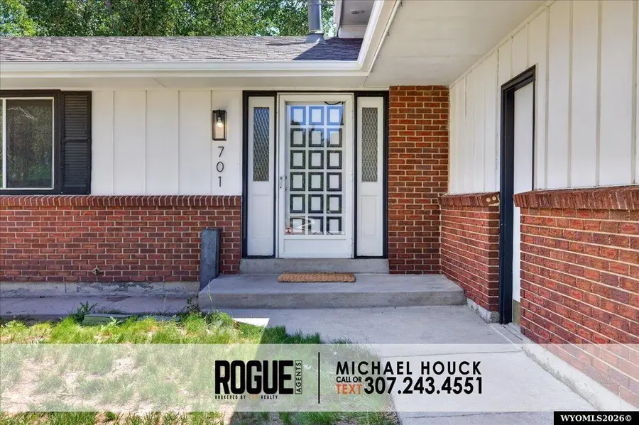 701 Shannon Drive, Casper, WY 82609-9999 - #2