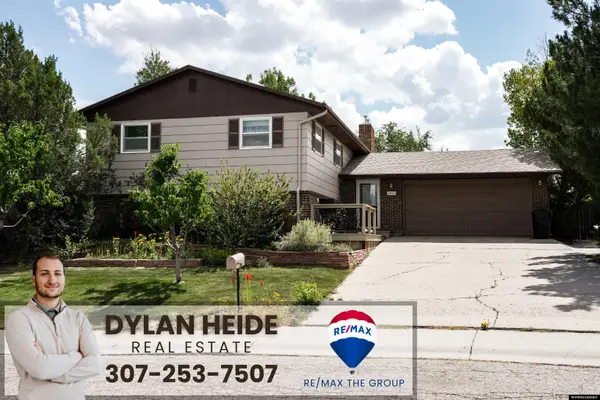 3861 Cynthia Dr, Casper, WY 82609