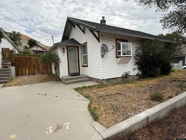 259.5 N Center St, Green River, WY 82935
