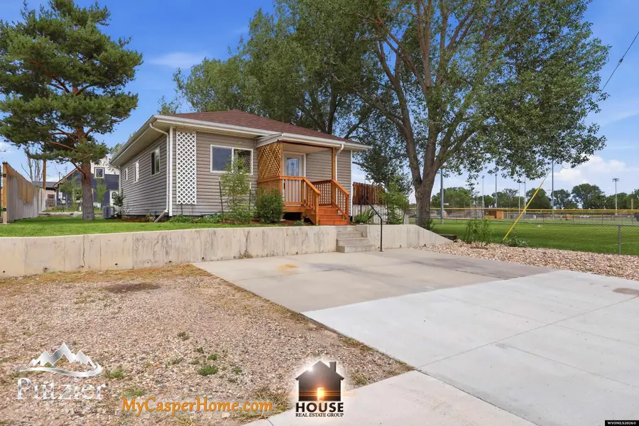 1338 E K Street, Casper, WY 82601 - #2