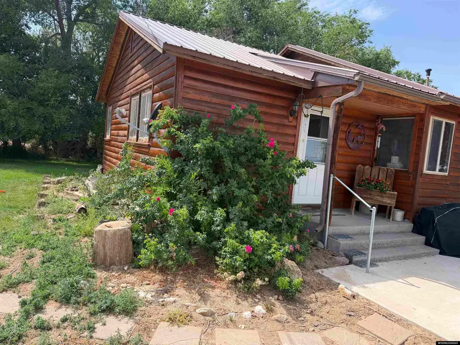 97 Zigzag Road, Pavillion, WY 82523 - #2