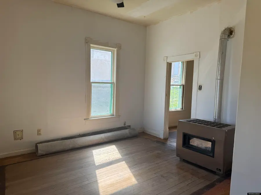 609 Topaz Street, Kemmerer, WY 83101 - #3