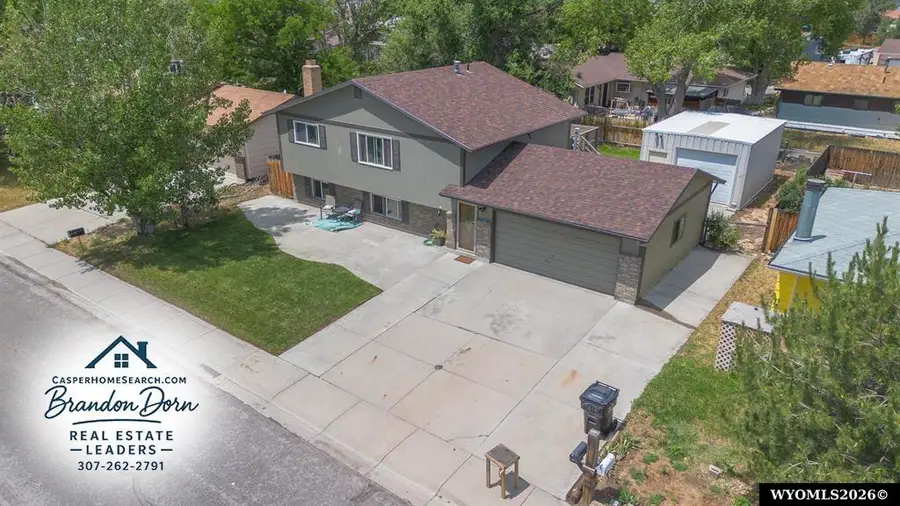 2882 Chippewa Trail, Casper, WY 82604 - #2