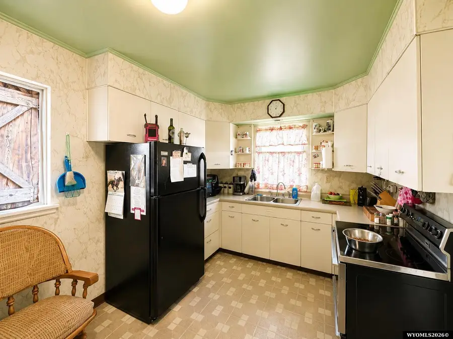 480 E 2nd South Street, Green River, WY 82935 - #3