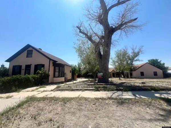 124 E 2nd North Street, Green River, WY 82935