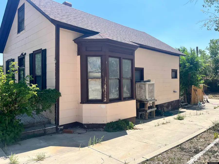124 E 2nd North Street, Green River, WY 82935 - #3