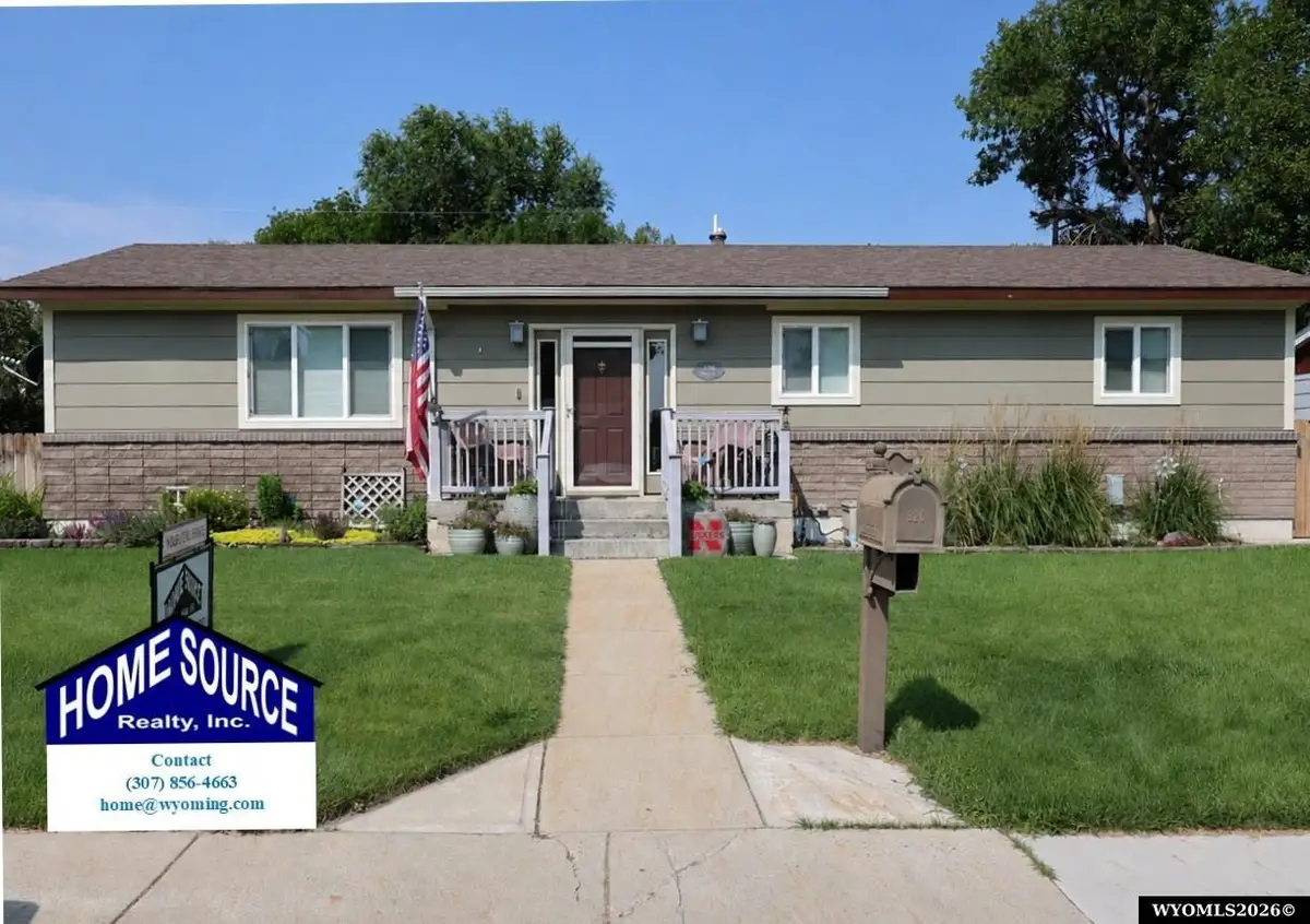 926 Westridge Dr, Riverton, WY 82501 - #1