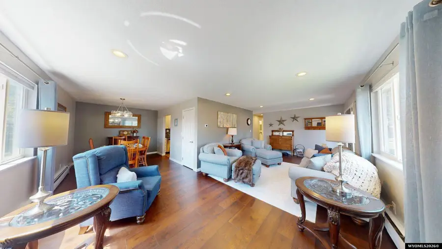 926 Westridge Dr, Riverton, WY 82501 - #3