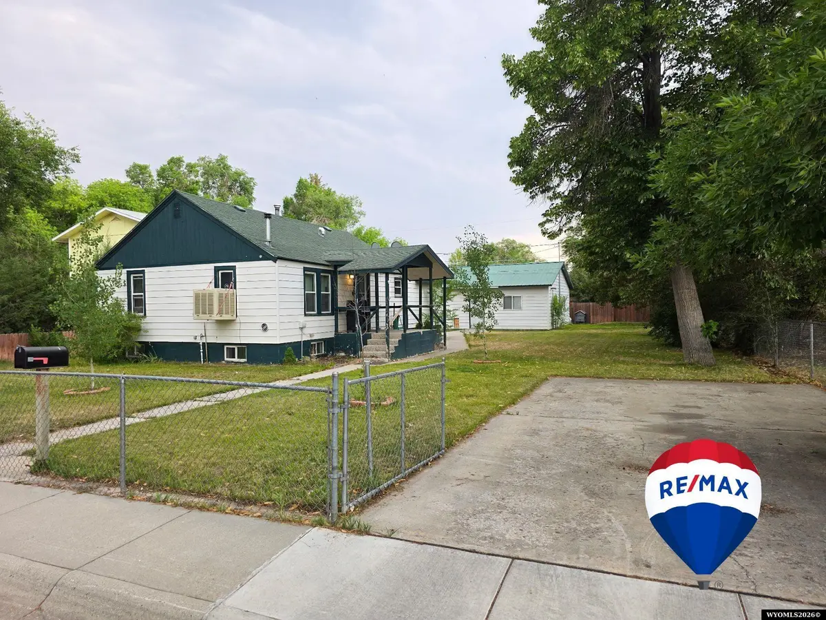 205 E Bell Avenue, Riverton, WY 82501 - #1