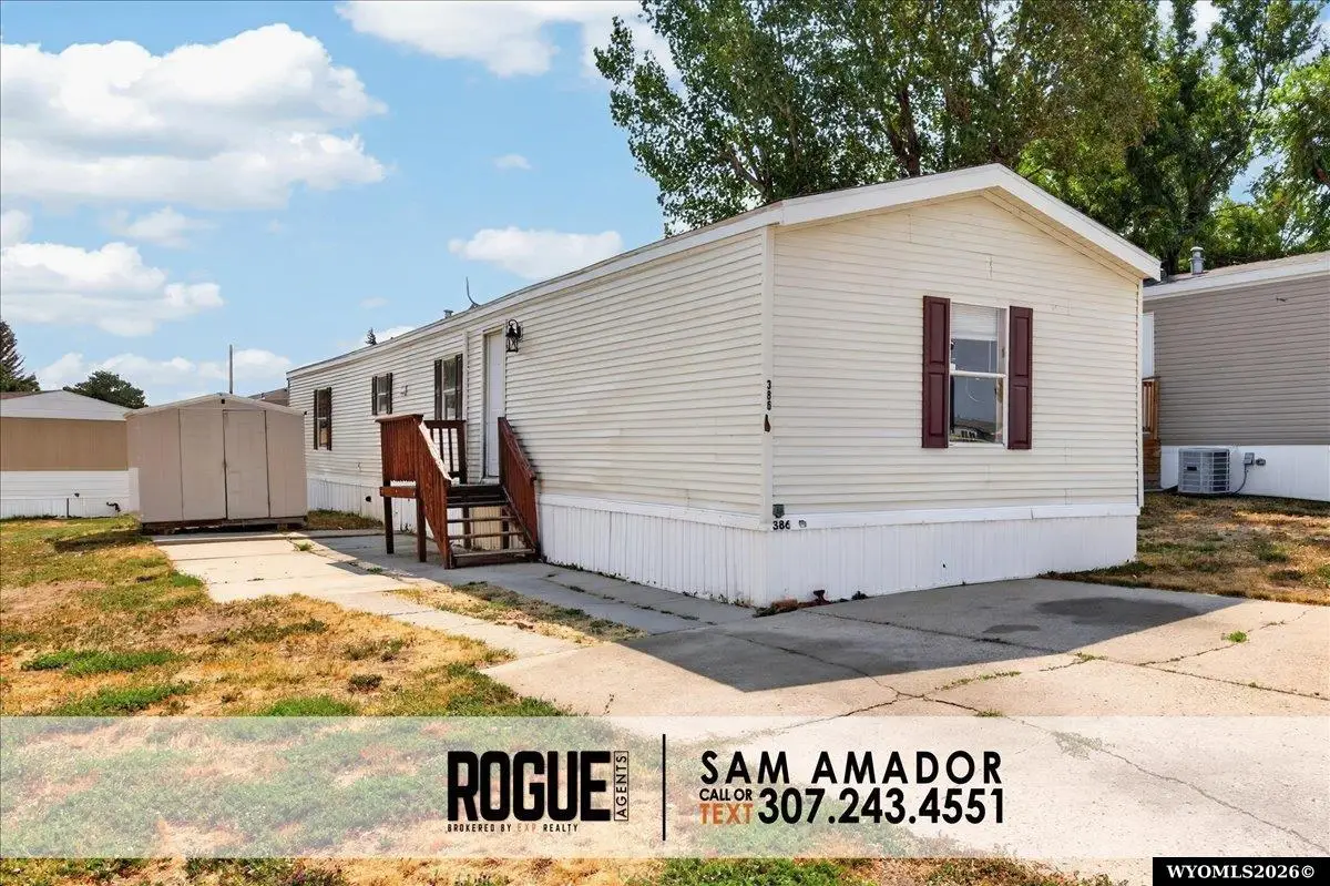 386 Columbine DR, Casper, WY 82604 - #1