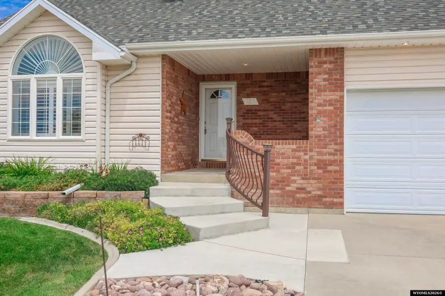 2517 Crestwood Lane, Rock Springs, WY 82901 - #3
