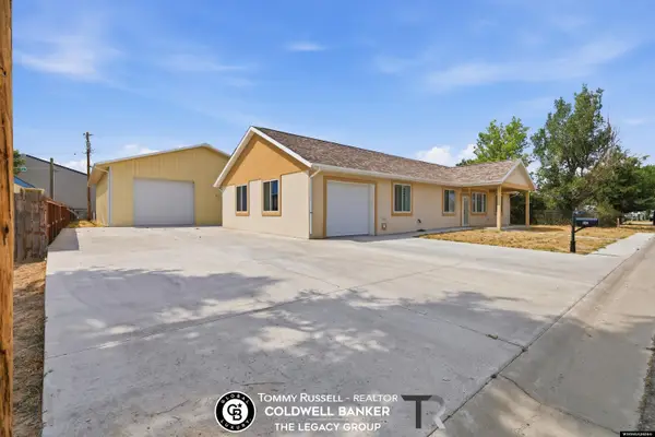 324 S 5th Avenue, Mills, WY 82604