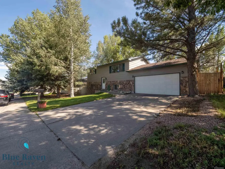 953 Elm Street, Wheatland, WY 82201 - #3