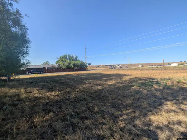 S Riverbend Drive, Douglas, WY 82633