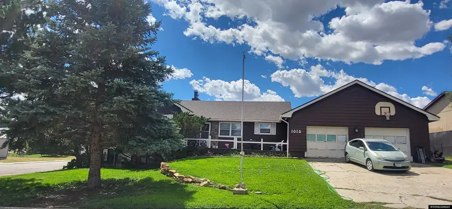 1010 Feldspar Ct, Hanna, WY 82327 - #2