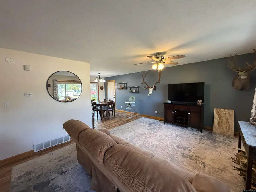 1720 Loch Ness Drive, Rawlins, WY 82301 - #2