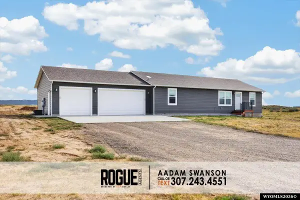 8585 Jade Street, Evansville, WY 82636