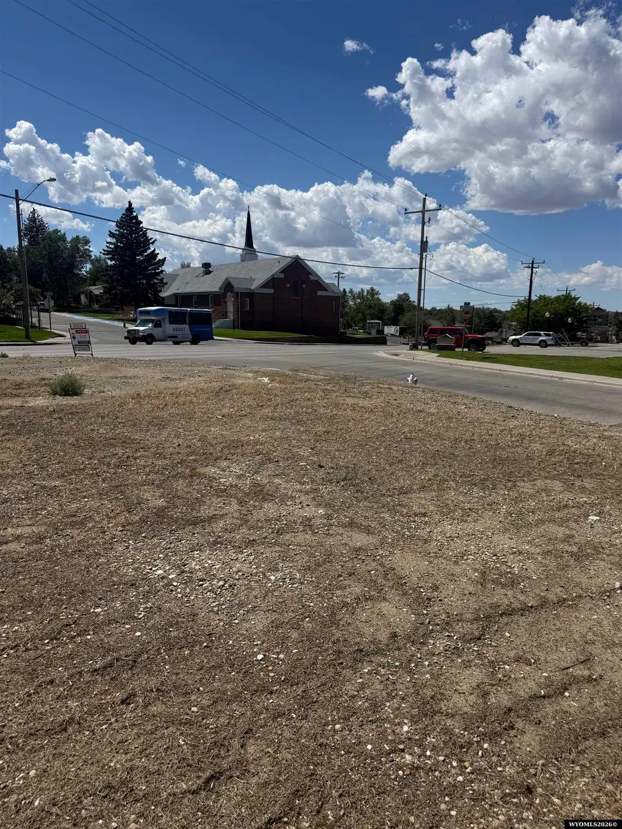 2600 E 2nd St, Casper, WY 82609 - #2