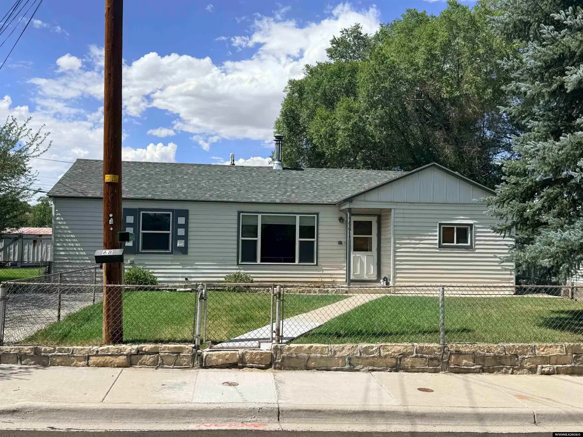 68 Hoover Dr, Green River, WY 82935 - #1