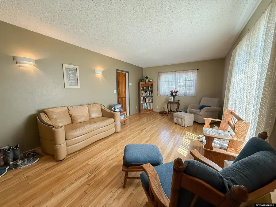 102 E Pershing Avenue, Riverton, WY 82501 - #2