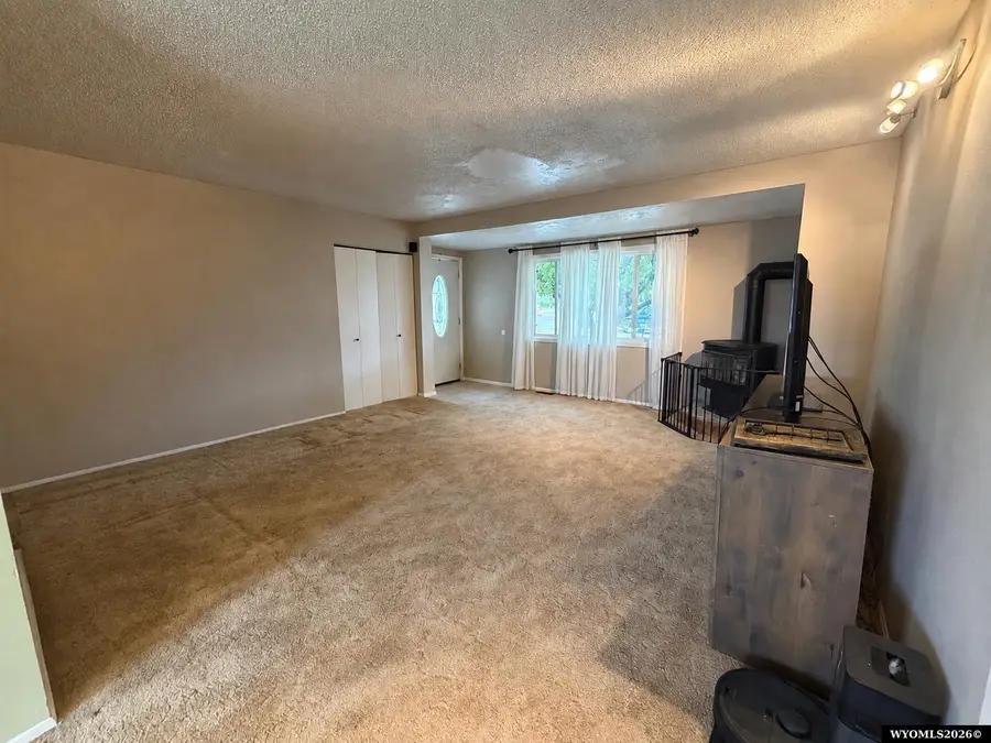 370 Driftwood Street, Green River, WY 82935 - #3