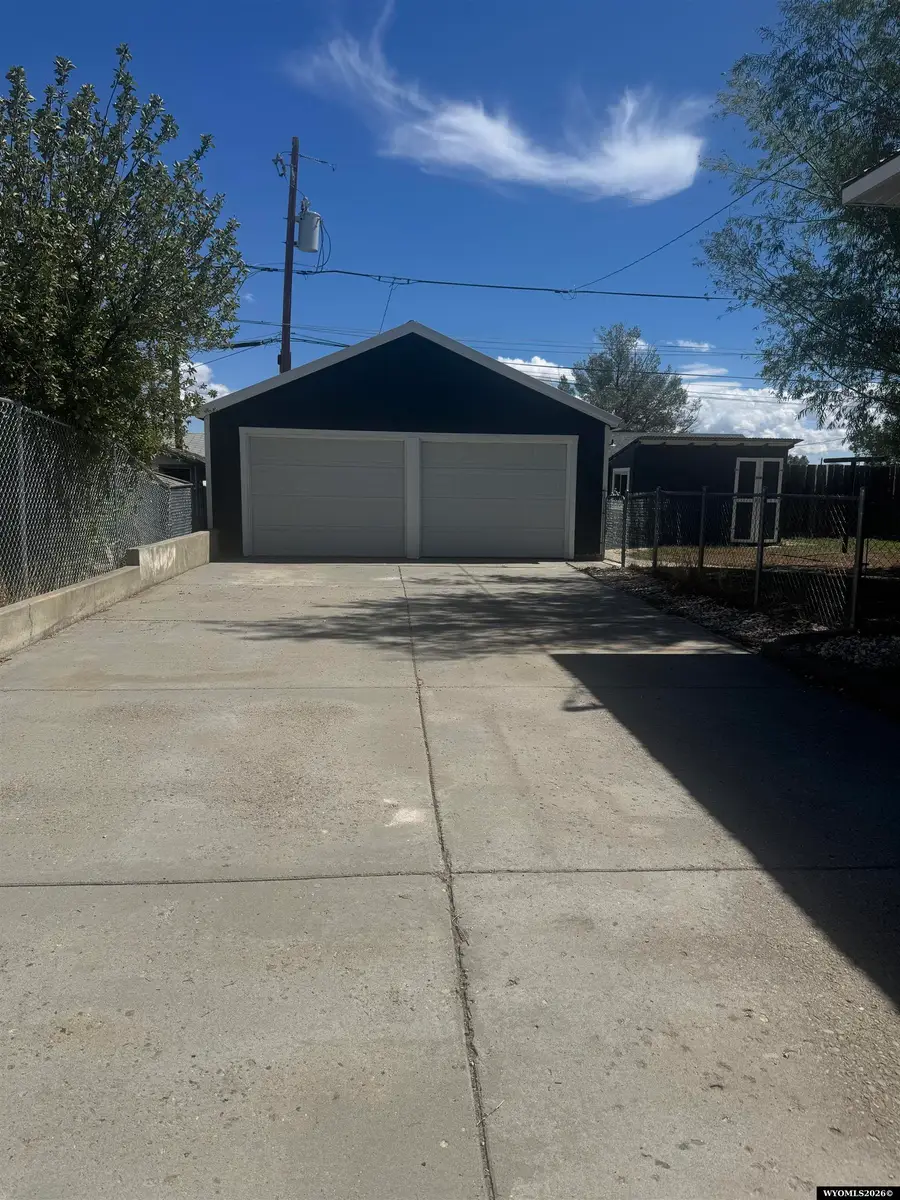 251 Logan St, Green River, WY 82935 - #2