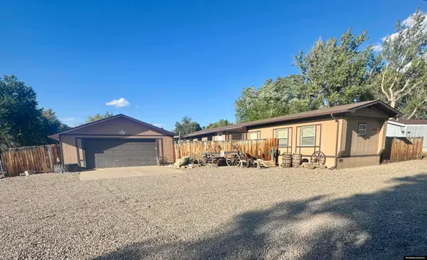 115 E Warren, Thermopolis, WY 82443