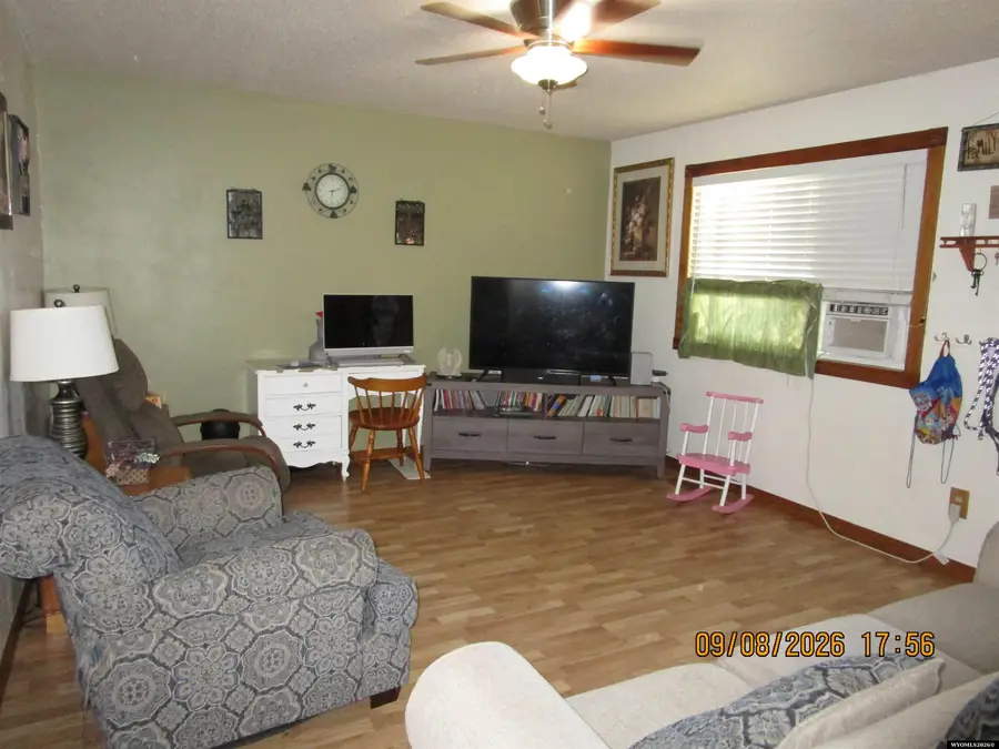 1800 Iowa Circle, Green River, WY 82935 - #3
