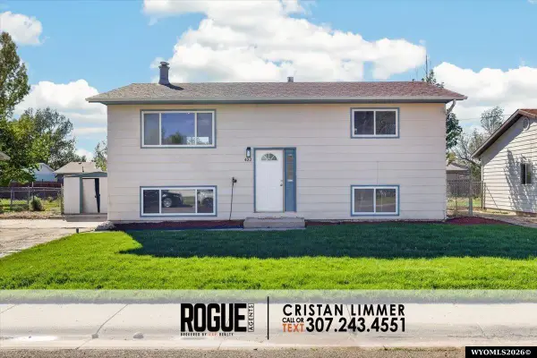 422 Missouri St, Evansville, WY 82636