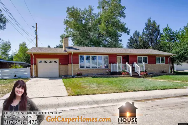 3028 Aspen Dr, Casper, WY 82601