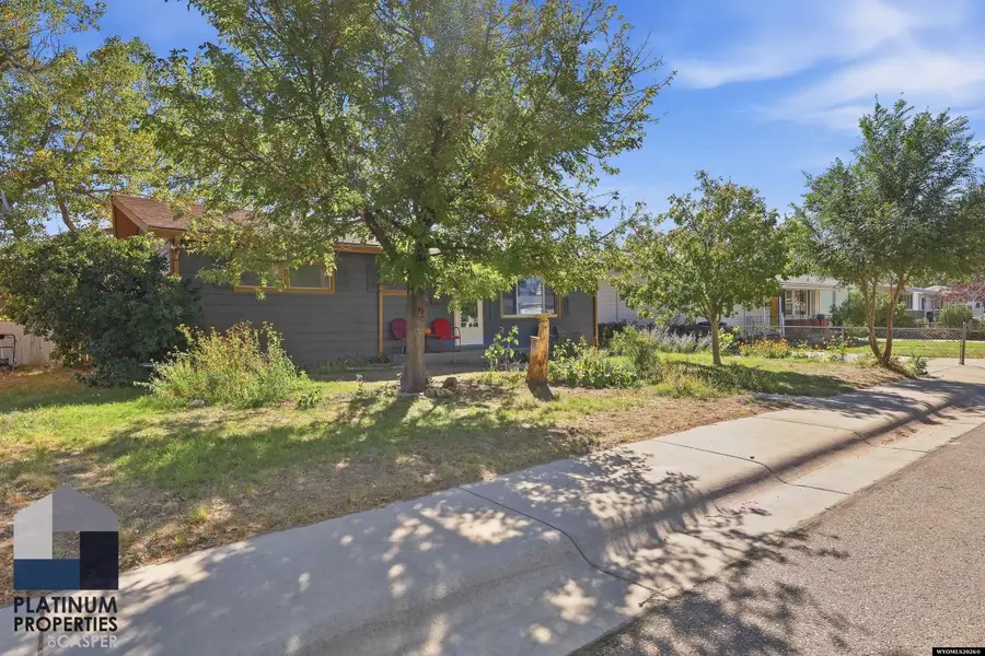 1725 Laramie Avenue, Casper, WY 82604 - #2