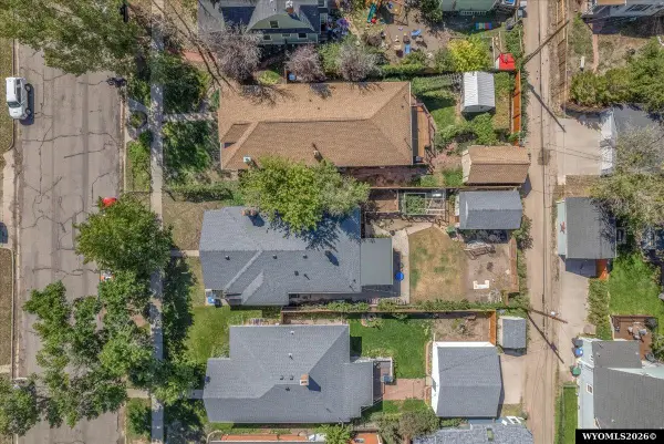 110 E 27th Street, Cheyenne, WY 82001