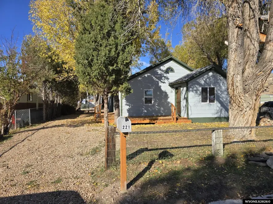 221 Beryl Street, Kemmerer, WY 83101 - #3