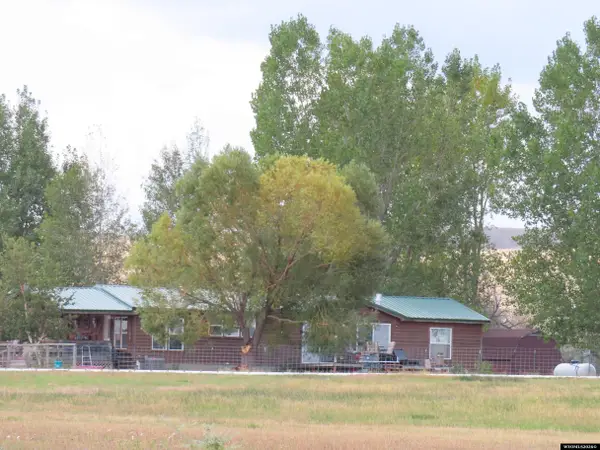 99 Ocean Lake Rd, Riverton, WY 82501-9216