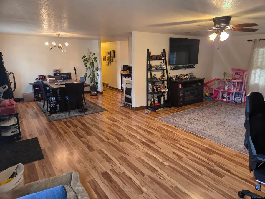 24 Valley Dr, Casper, WY 82604 - #3